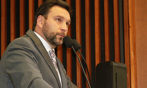 Pauliki comemora projeto que reduz  preço de medicamentos no Paraná